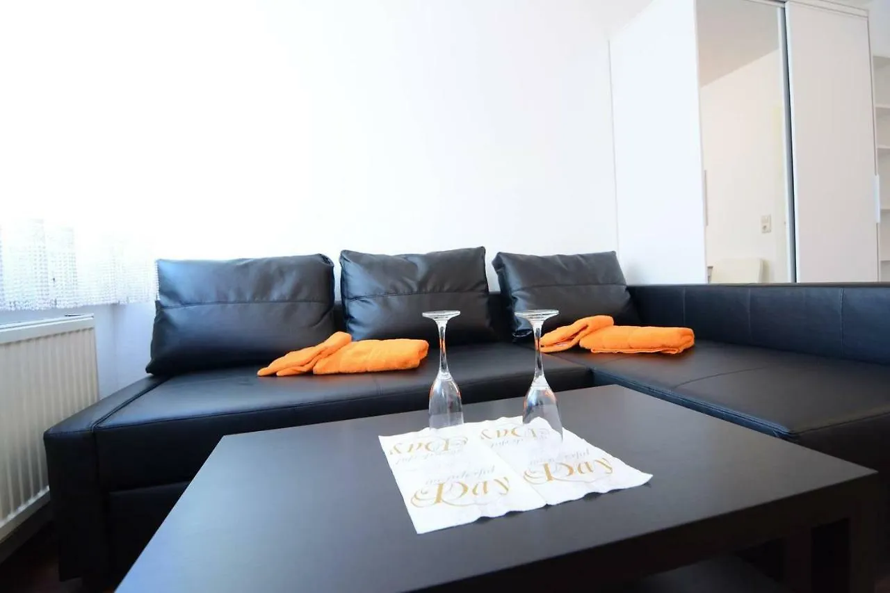 Privatunterkunft Private Rooms Next To Subway Nürnberg Deutschland